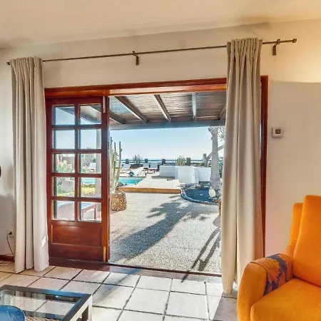 Apartman Casa Kura Pcarmen
