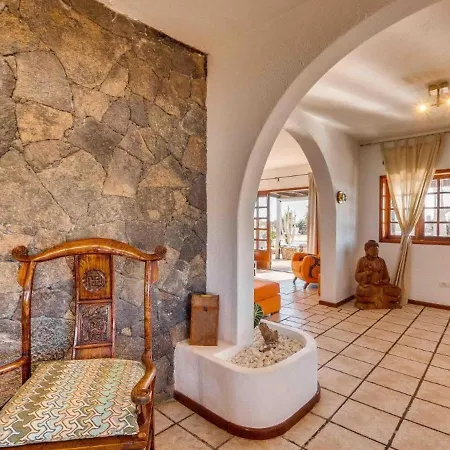 Casa Kura Pcarmen * Puerto del Carmen (Lanzarote)