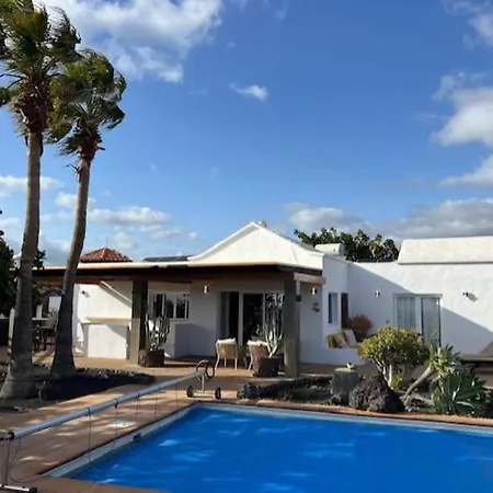 Casa Kura Pcarmen *